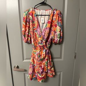 NWT Vestique "Adriana" dress size S